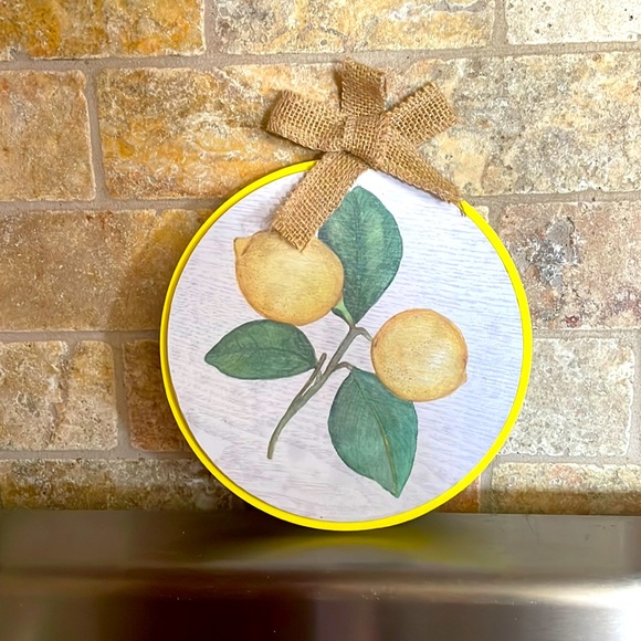 New View wall decor. Lemons - Picture 1 of 4